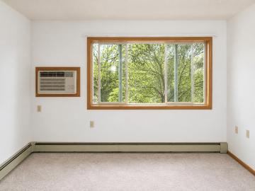 River Ridge Apartments