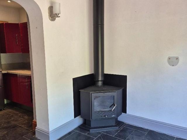 River Side North, Bewdley DY12 1 bed terraced house to rent £895 pcm £207 pw