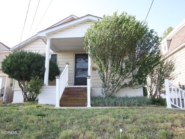River St, Red Bank, Home For Sale