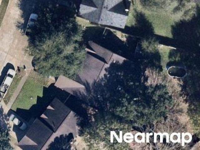 Rivermead Dr