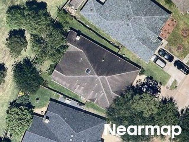 Riverbank Ridge Ln