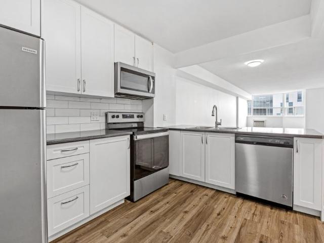 RiverClub — 1 Bedroom