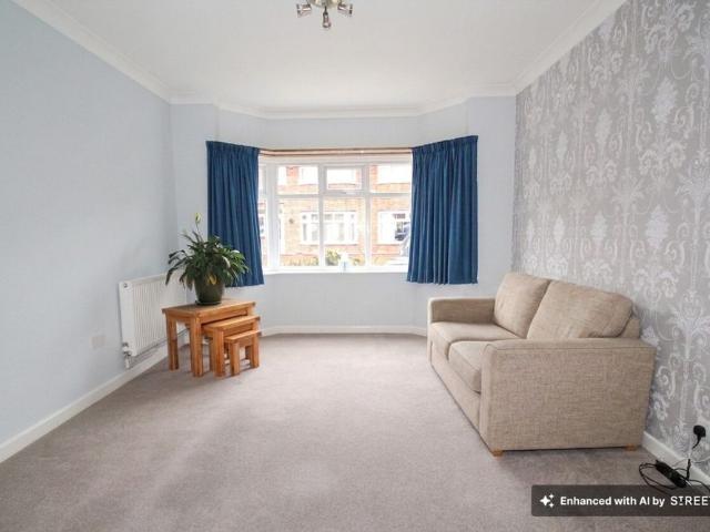 Riverdale Road, Attenborough, NG9, Nottingham
