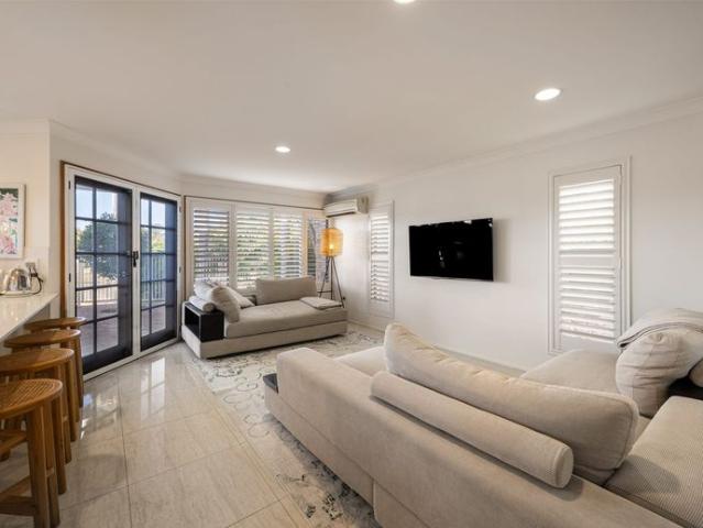 RIVERFRONT FAMILY HOME ON 895SQM WITH POOL!