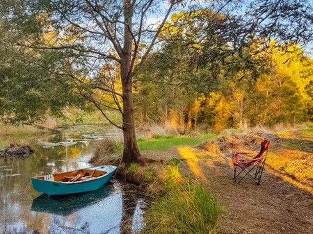 Riverside Haven Just Minutes from Town