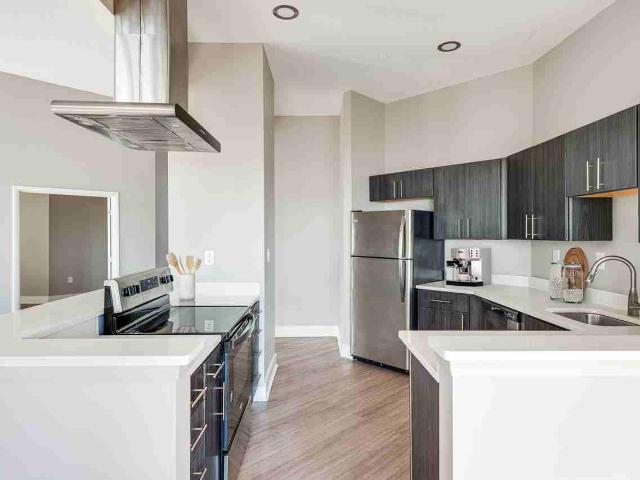 Riverfront Towers 1 Bedroom Apartment for Rent at 250 Riverfront Dr, Detroit, MI 48226 Downtown Detroit