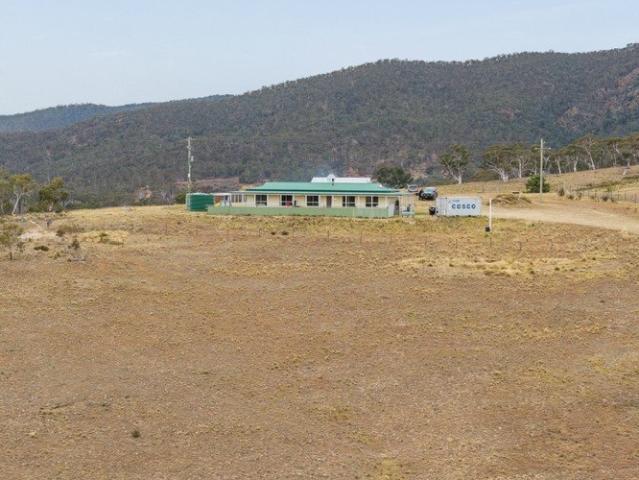Riverfront Views, Productive Country & an Outstanding Rural Lifestyle