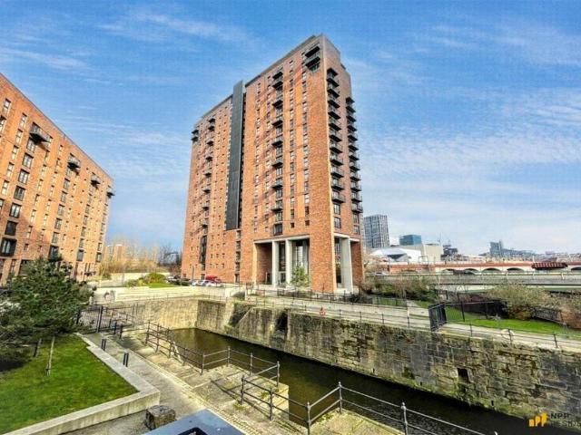 Rivergate, Ordsall Lane M5, 2 bed flat to rent, £1,350 pcm | PrimeLocation