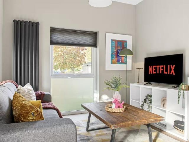 Rivergreen, Clifton, Nottingham, Nottinghamshire NG11, 2 bed shared accommodation to rent, £1,560 pcm | PrimeLocation