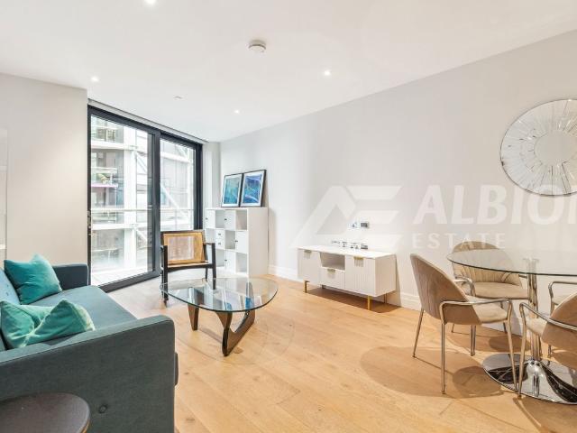 Riverlight Quay, London SW11, 2 bed flat to rent, £4,008 pcm | PrimeLocation