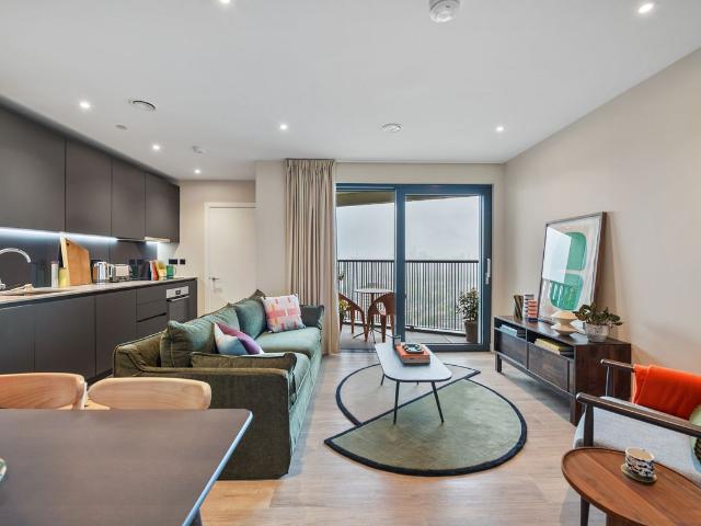 Riverstone Heights, 18 Reed Avenue, London E3, 2 bed flat to rent, £3,040 pcm | PrimeLocation