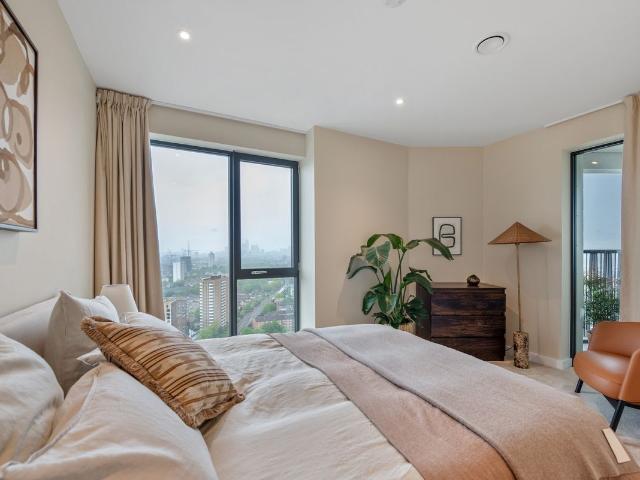 Riverstone Heights, Reed Avenue, London E3, 1 bed flat to rent, £2,355 pcm | PrimeLocation