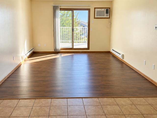River's Edge Apartments 1 Bedroom Apartment for Rent at 403 Gillette St, La Crosse, WI 54603