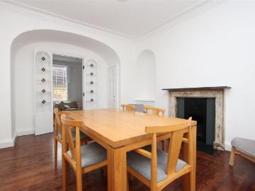 Rivers Street, Bath BA1 6 bed house to rent £4,950 pcm £1,142 pw