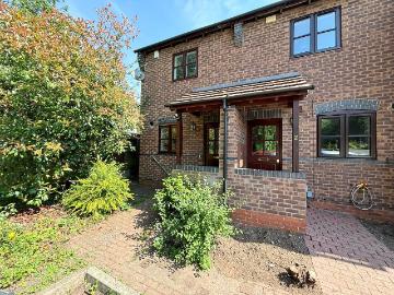 Riverside Court, Birmingham B38, 2 bed property to rent, £1,050 pcm | PrimeLocation