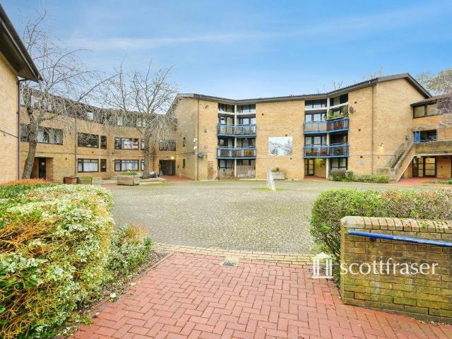 Riverside Court, Long Ford Close, Oxford OX1, Studio to rent, £1,000 pcm | PrimeLocation