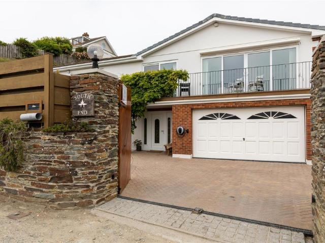 Riverside Avenue, Newquay TR7 4 bed detached house to rent £2,500 pcm £577 pw