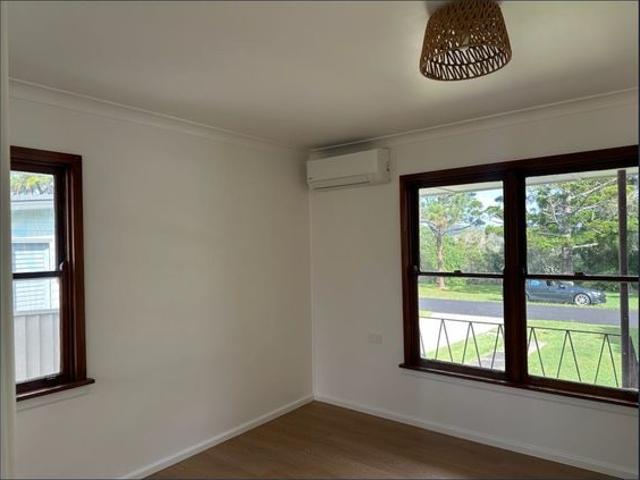 Riverside Bedsit now Renovated & Ready to Lease