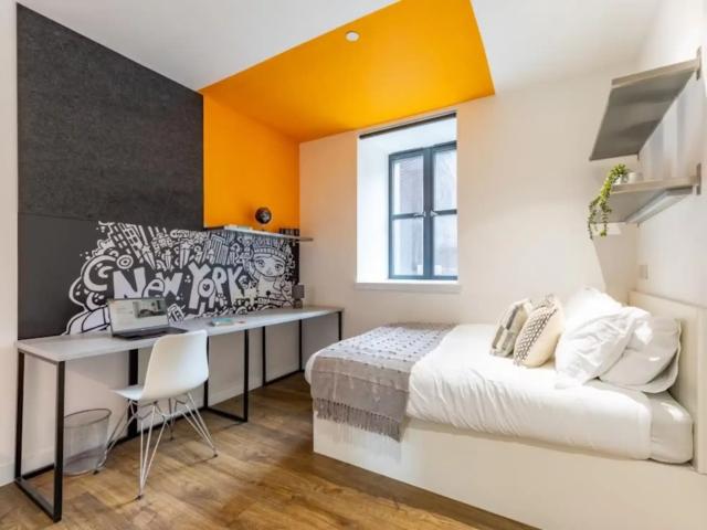 Riverside, Glasgow Has an Apartment