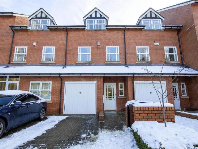 Riverside Drive, Birmingham, B29 7ES, United Kingdom | 3 bed townhouse for rent #140800813 | Rentberry