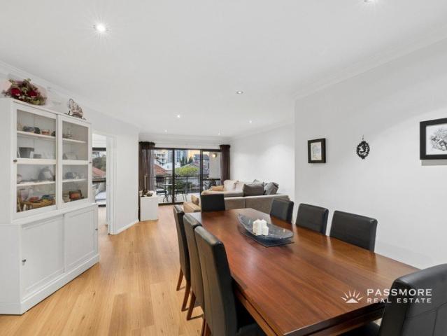 Riverside Freedom Space, Security & South Perth at Your Doorstep