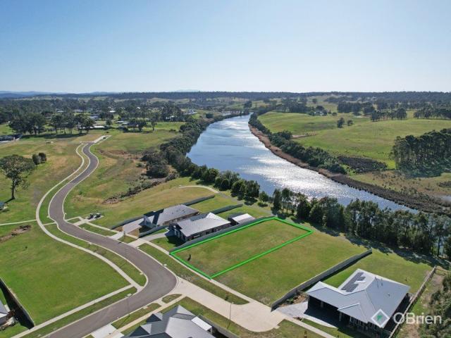 RIVERSIDE OASIS YOUR IDEAL BUILDING BLOCK AWAITS!