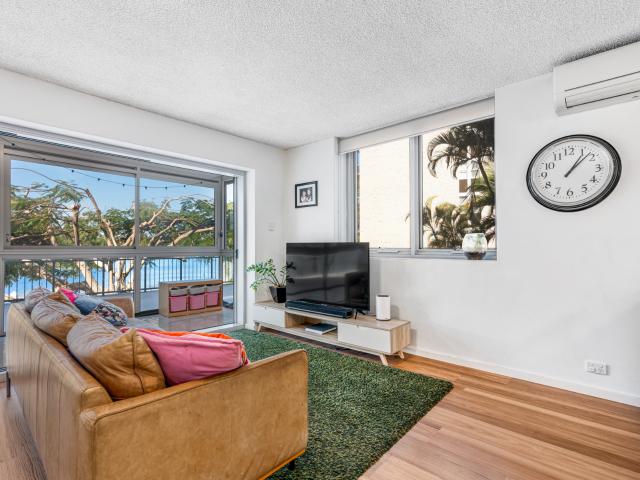 Riverside Living in the Heart of Toowong