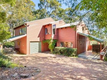 Moruya Heads, Eurobodalla County - Equipped kitchen