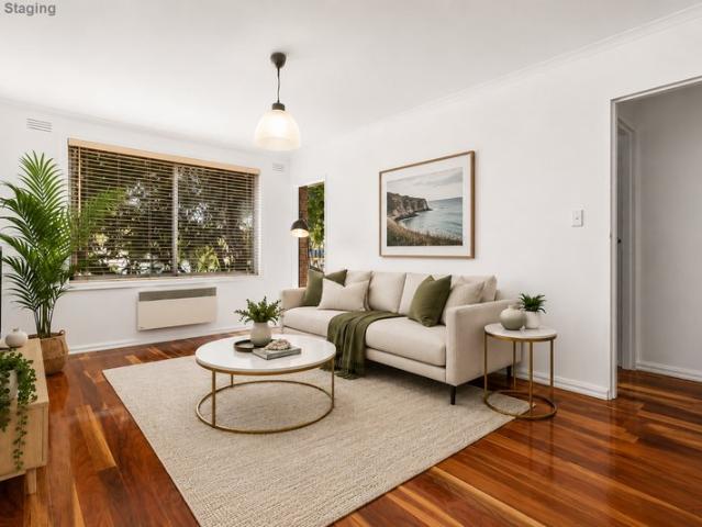 RIVERSIDE LIFESTYLE, CITY CONVENIENCE