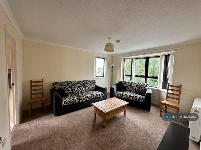Riverside, Stirling, FK8 2 bed flat to rent £1,190 pcm £275 pw