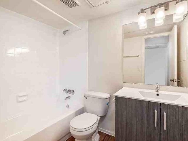 Riverside Palms 3 Bedroom Apartment for Rent at 5008 Sierra Pl, Tampa, FL 33617 Temple Crest