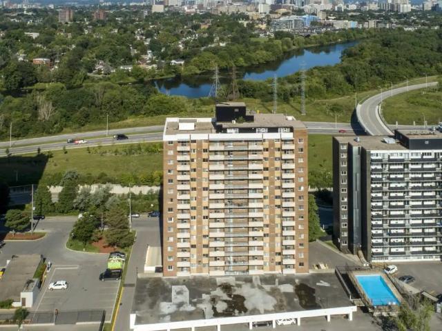 Riverside Towers — Bachelor