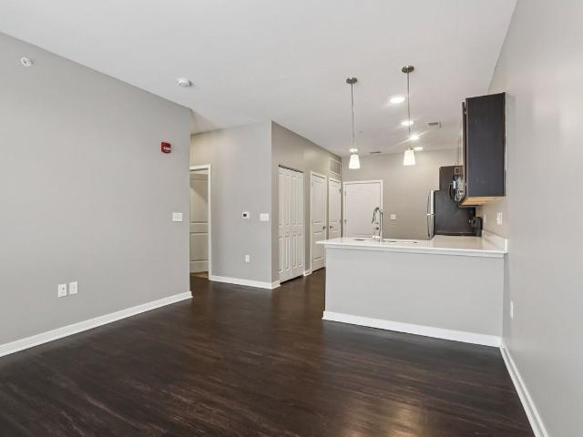 Riverview 1 Bedroom Apartment for Rent at 460 N White River Pkwy West Dr, Indianapolis, IN 46222 Near Westside