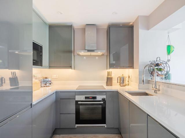 Riverview Gardens, Cobham KT11, 3 bed detached house to rent, £2,750 pcm | PrimeLocation