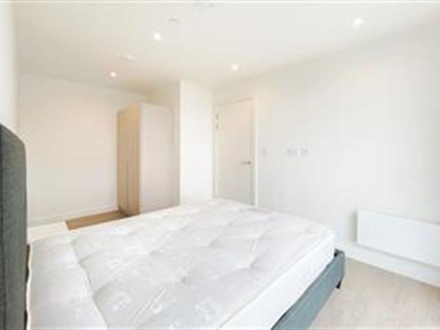 Riverview M3, 1 bed flat to rent, £1,325 pcm | PrimeLocation