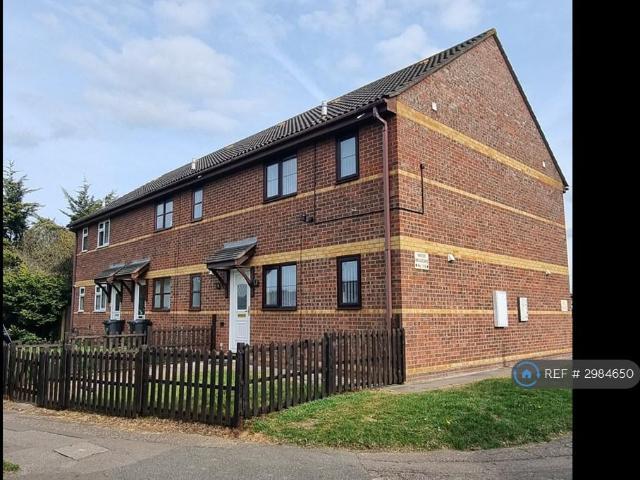 Riverview, Vange, Basildon, SS16 1 bed end of terrace house to rent £1,299 pcm £300 pw