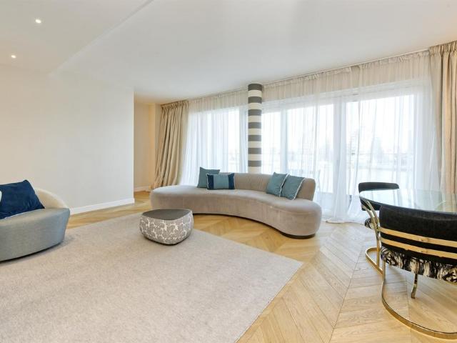 Riverwalk, 5 Central Avenue, London, SW6 2 bed flat to rent £6,998 pcm £1,615 pw