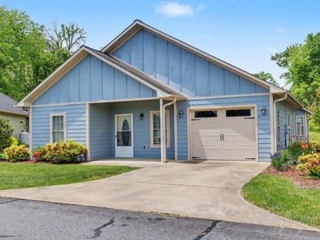 Riverwalk Cir, Hayesville, Home For Sale