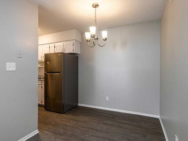 Riviera Apartments 3 Bedroom Apartment for Rent at 9800 Cherry St, Kansas City, MO 64131 Willow Creek