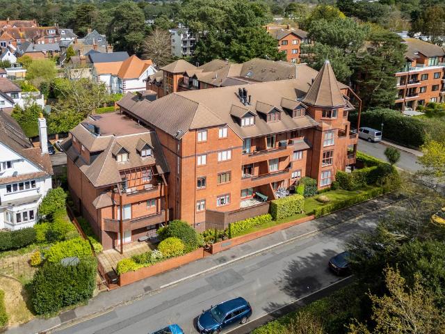 Riviera Court, 1 The Esplanade, Canford Cliffs BH13, 3 bed flat to rent, £1,850 pcm | PrimeLocation