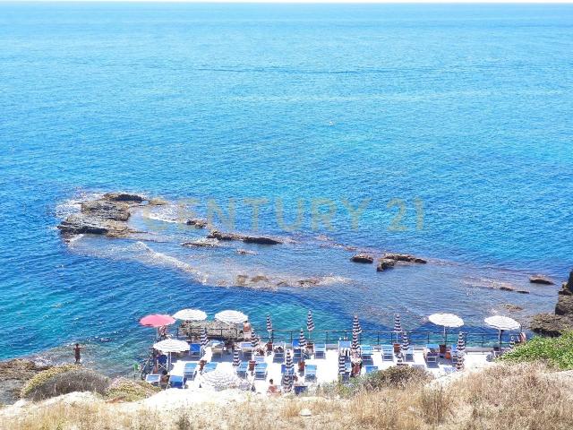 Riviera Dionisio Il Grande 211 bilocale 75mq