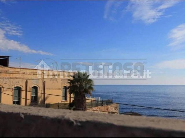 Riviera Dionisio Il Grande quadrilocale 140mq