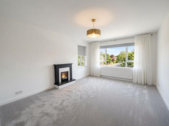 Rivington Court, Longstone Avenue, London NW10, 2 bed flat to rent, £1,850 pcm | PrimeLocation