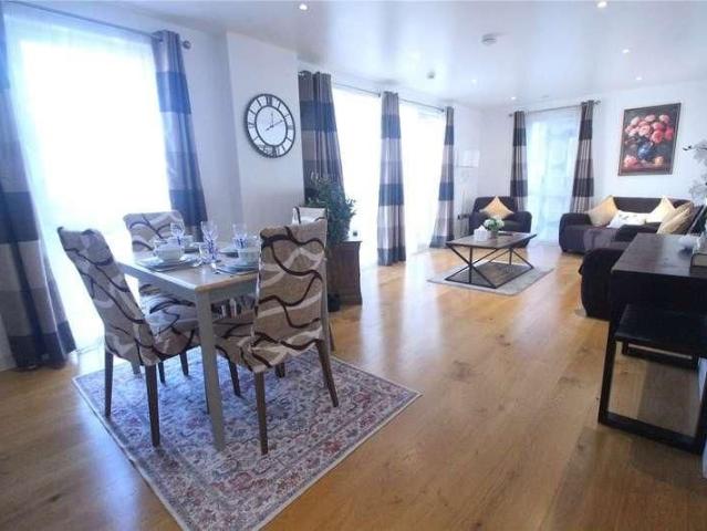 Rivington Apartments, Railway Terrace, Slough, Berkshire, SL2