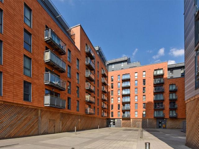 Rivington Apartments, Railway Terrace, Slough SL2, 2 bed flat to rent, £1,575 pcm | PrimeLocation