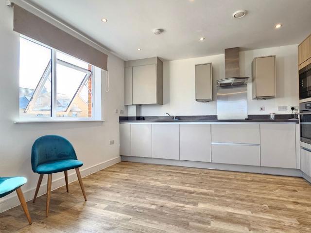 Rixson Road, Swanscombe DA10, 2 bed flat to rent, £1,700 pcm | PrimeLocation