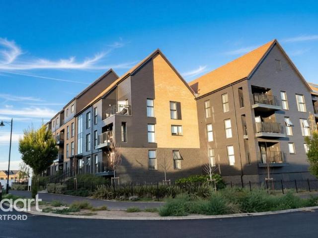 Rixson Road, Swanscombe 2 bed apartment to rent £1,700 pcm £392 pw
