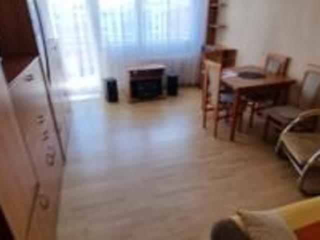 Różyckiego. Umeblowane 3 pokoje z CO, CCW i balkonem!