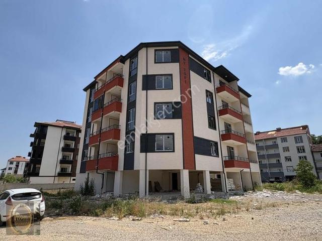 Roma' Dan Cerrah Mahallesi' Nde Satılık Daire