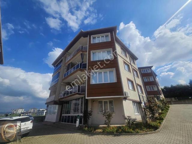 Roma' Dan Esentepe Mahallesi' Nde Site İçi Kiralık Daire